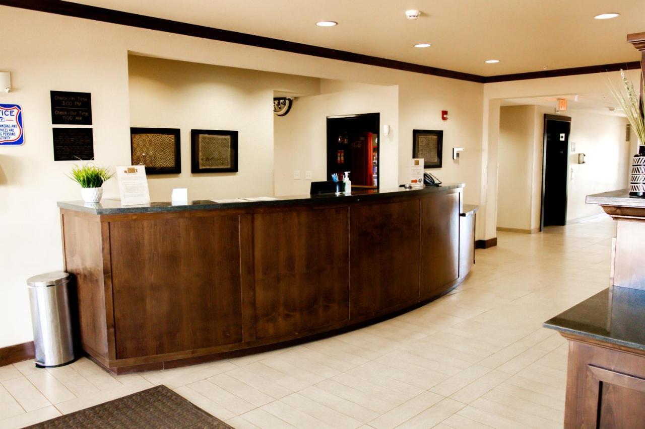 Black Gold Suites Stanley Exterior photo