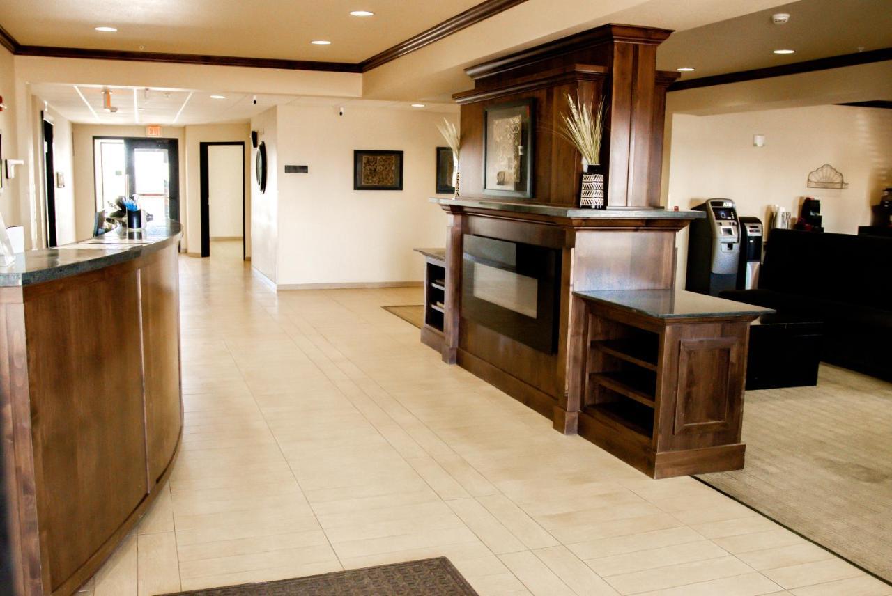 Black Gold Suites Stanley Exterior photo